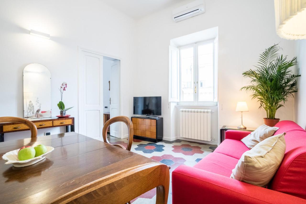 Relax Apartment Zanardelli, Piazza Navona Róma Kültér fotó